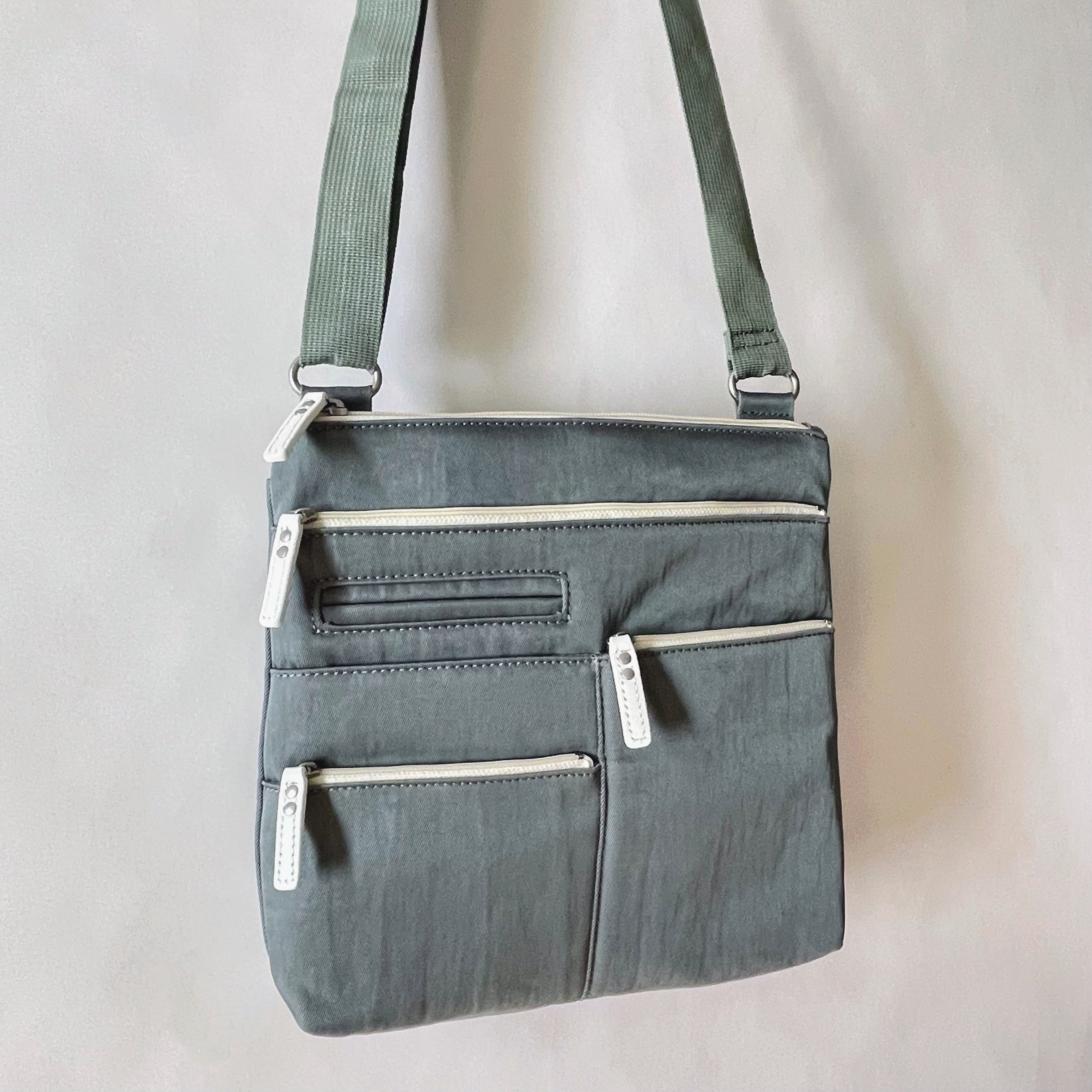 NICO - Mist x White | Multi-Pocket Shoulder Bag | Small