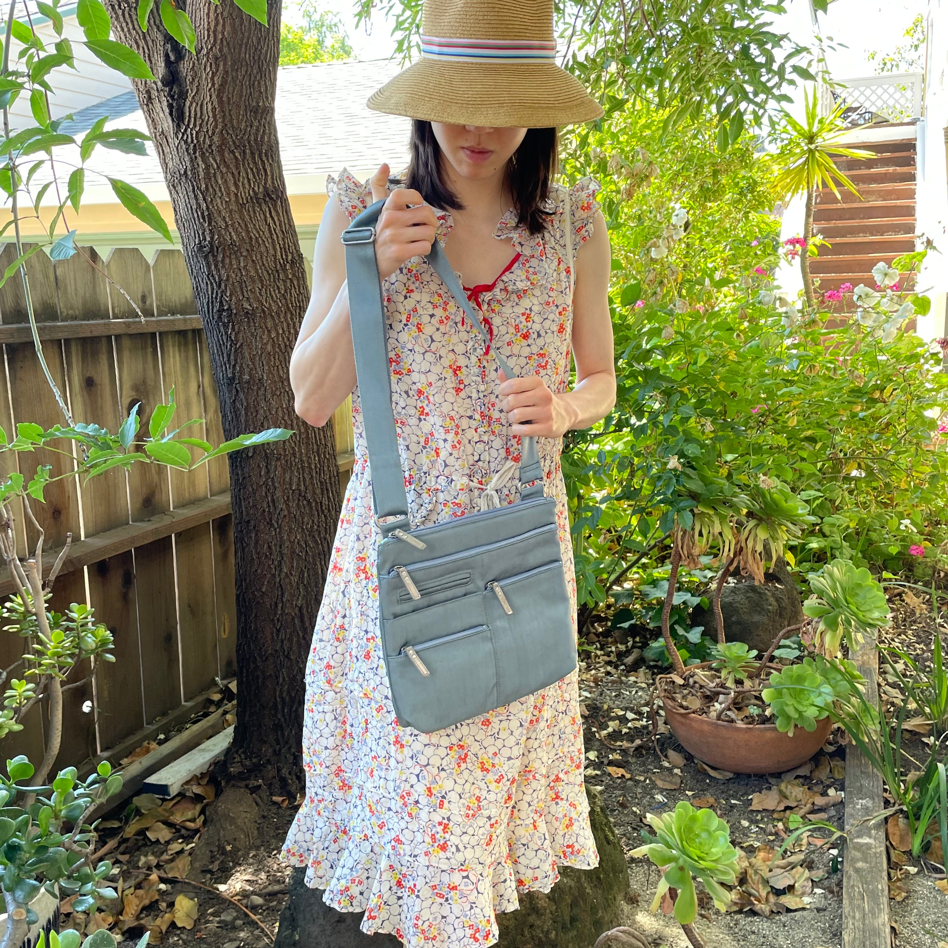 NICO - Mist x Grey | Multi-Pocket Shoulder Bag | Small