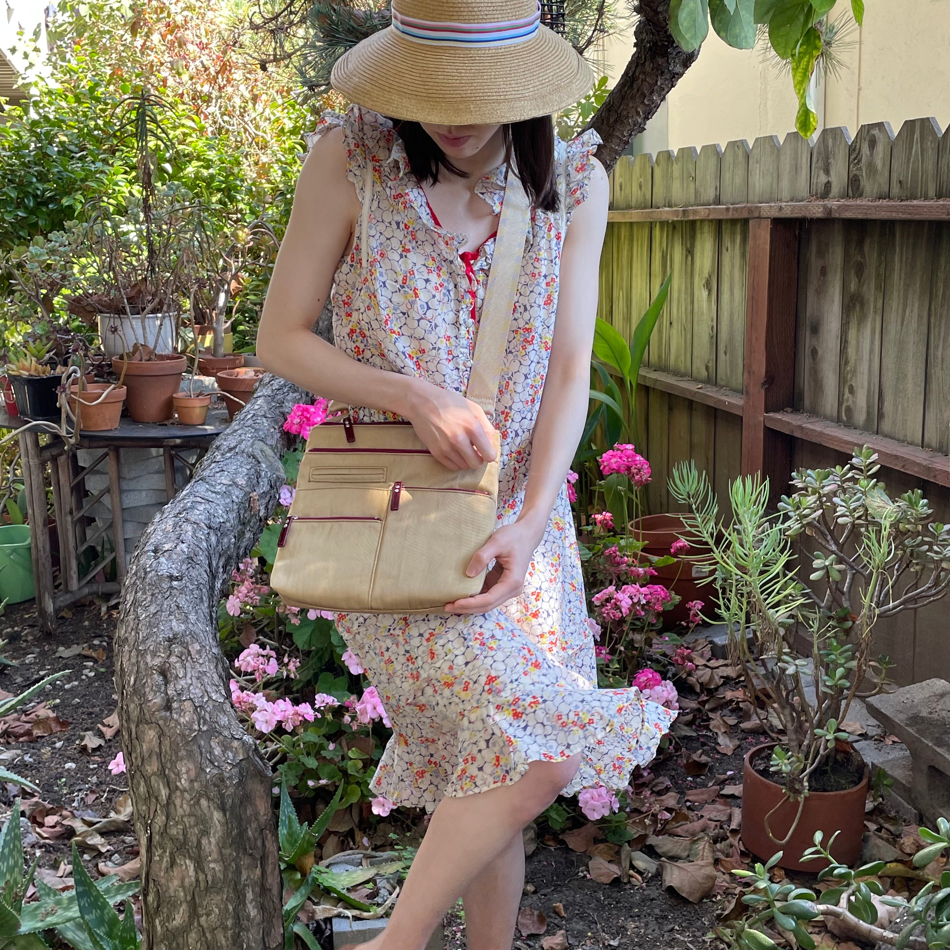 NICO - Rattan x Red | Multi-Pocket Shoulder Bag | Small