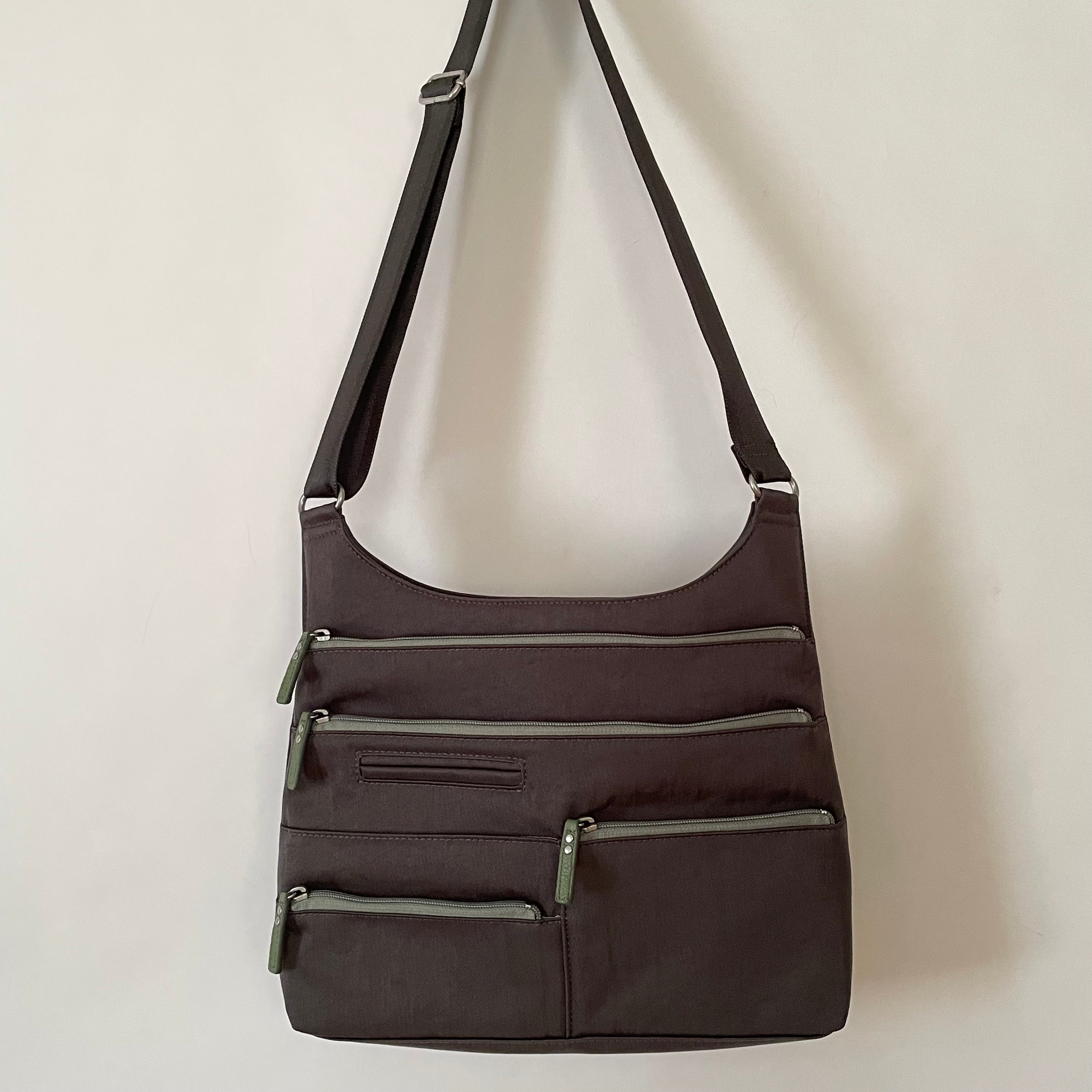 TEELA - Grey x Sage | Multi-Pocket Shoulder Bag | Medium
