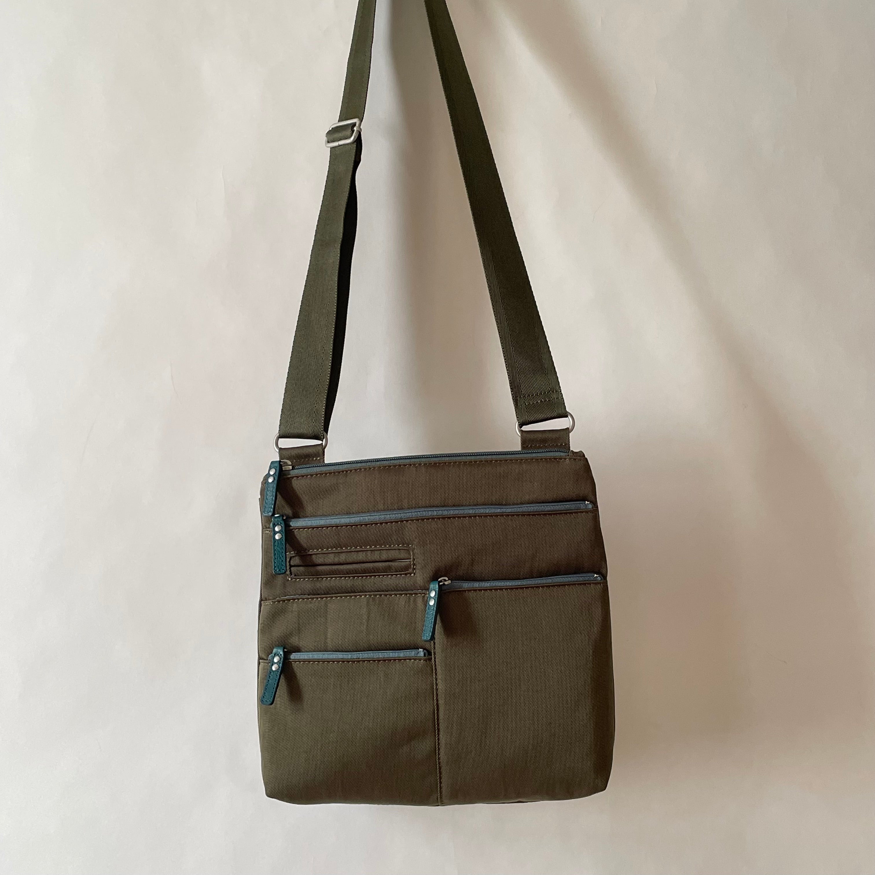 NICO - Willow x Azure | Multi-Pocket Shoulder Bag | Small