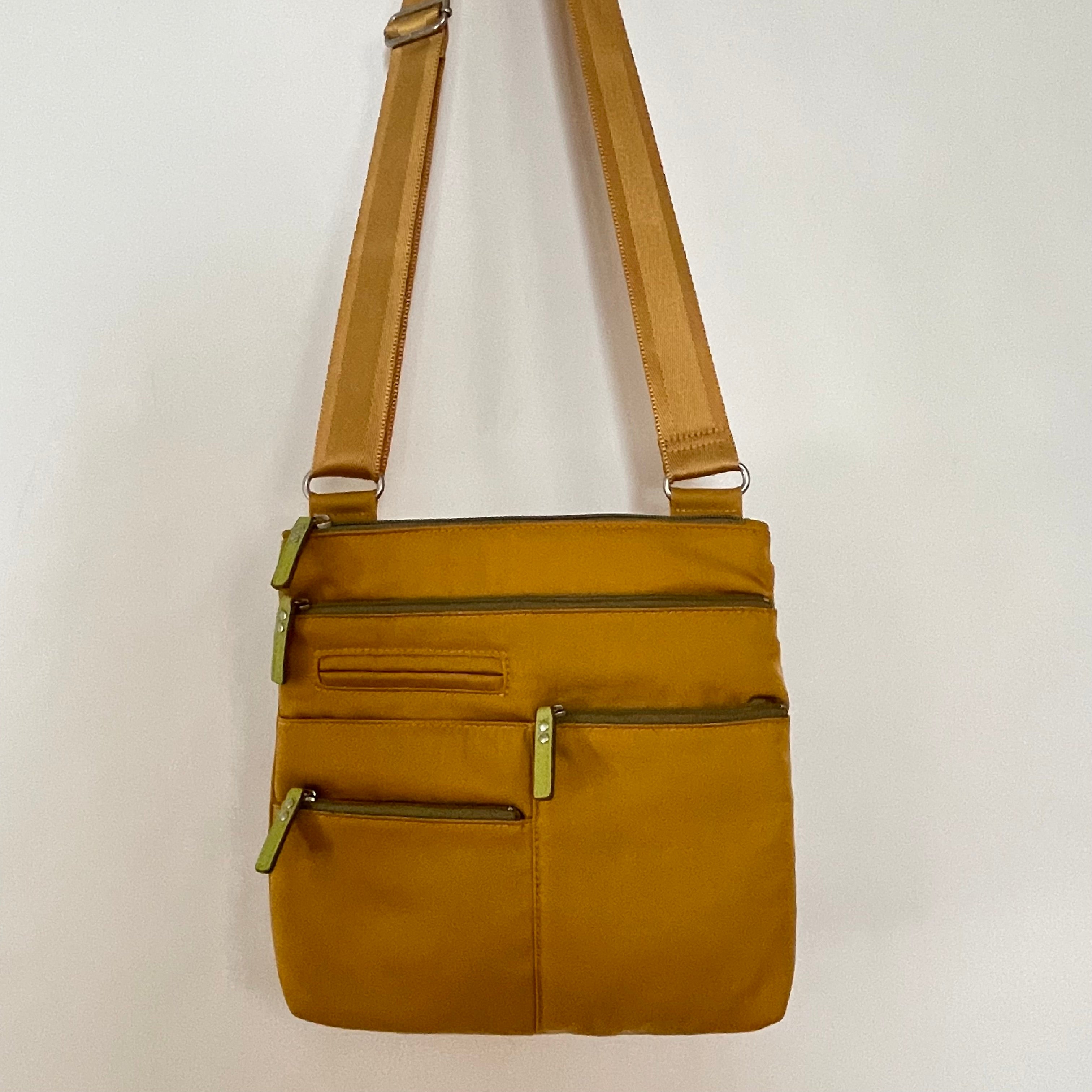 Nico and olive handbags hotsell