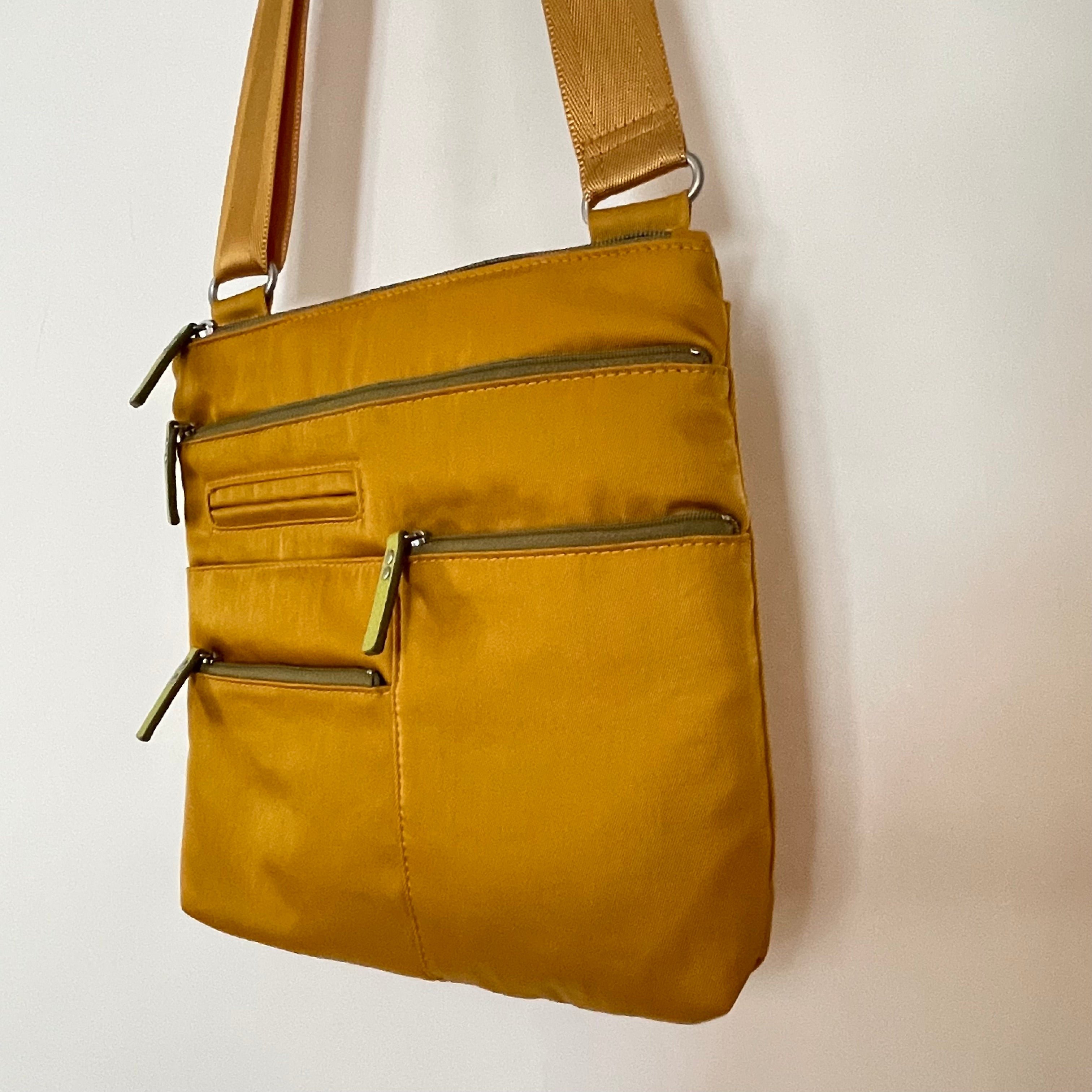 NICO - Canary x Olive | Multi-Pocket Shoulder Bag | Small