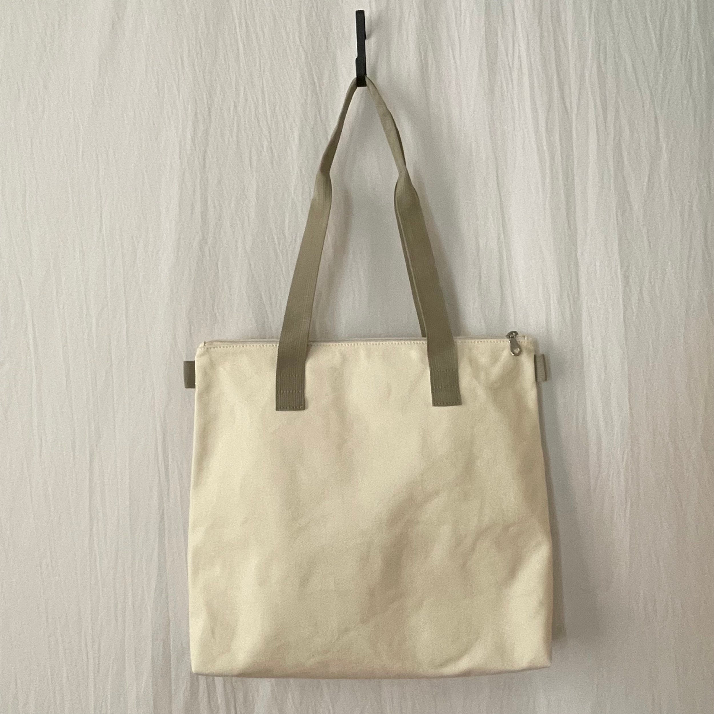 Mary - Off White - Highway