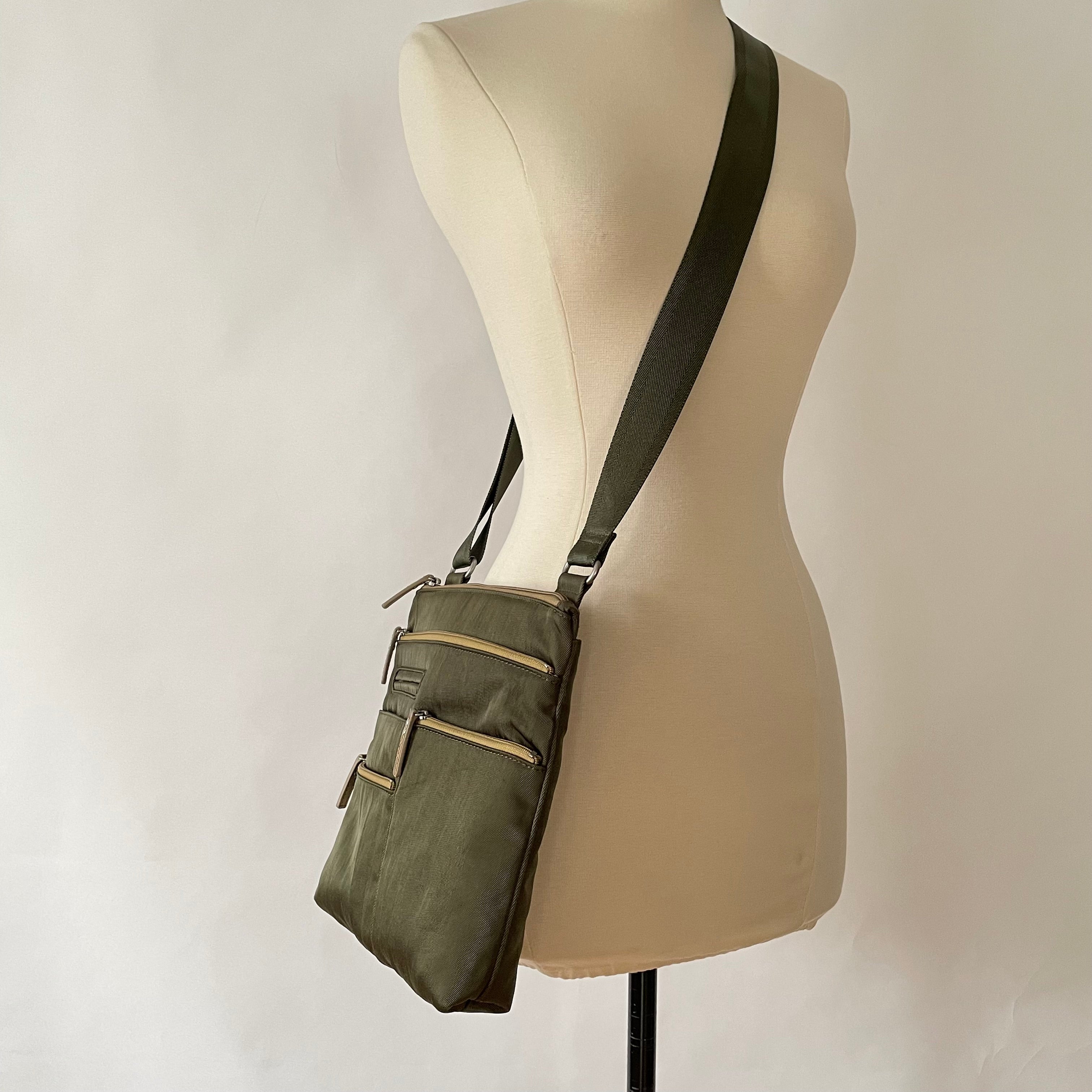 NICO - Willow x Gold | Multi-Pocket Shoulder Bag | Small