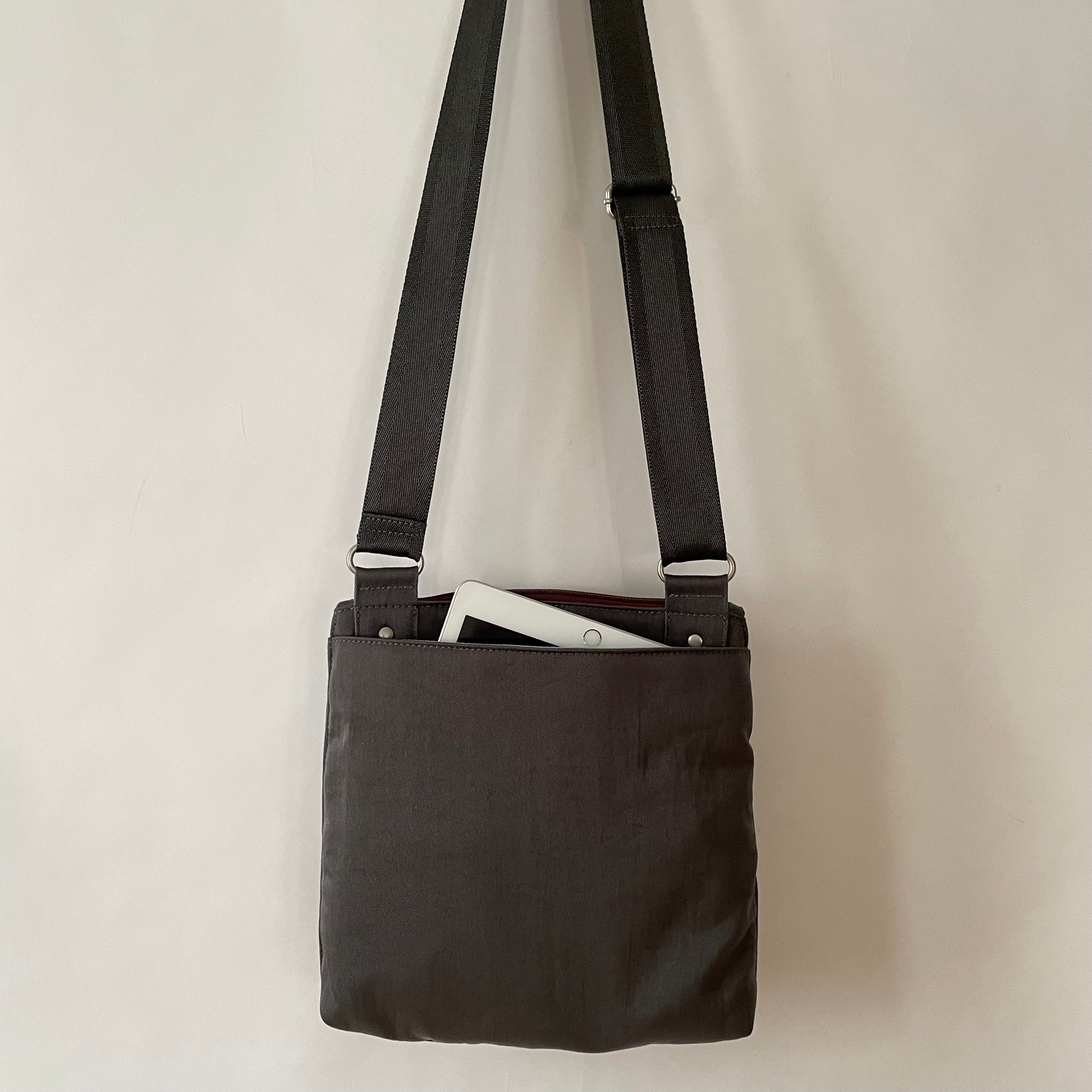 NICO - Grey x Maroon | Multi-Pocket Shoulder Bag | Small