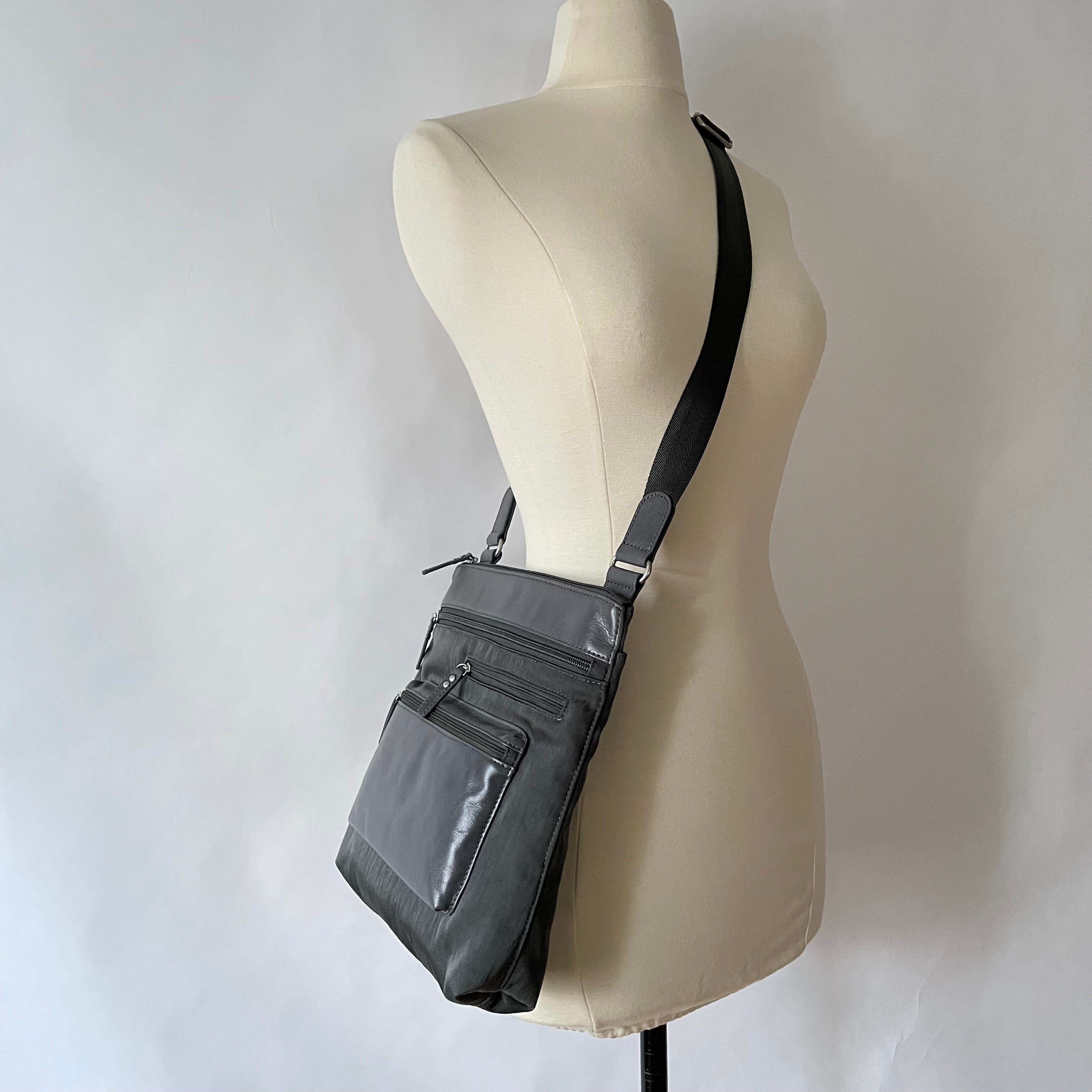 ALICE - Medium Nylon x Leather Shoulder with Front Pocket | Cross-Body Adjustable Shoulder Straps | Grey