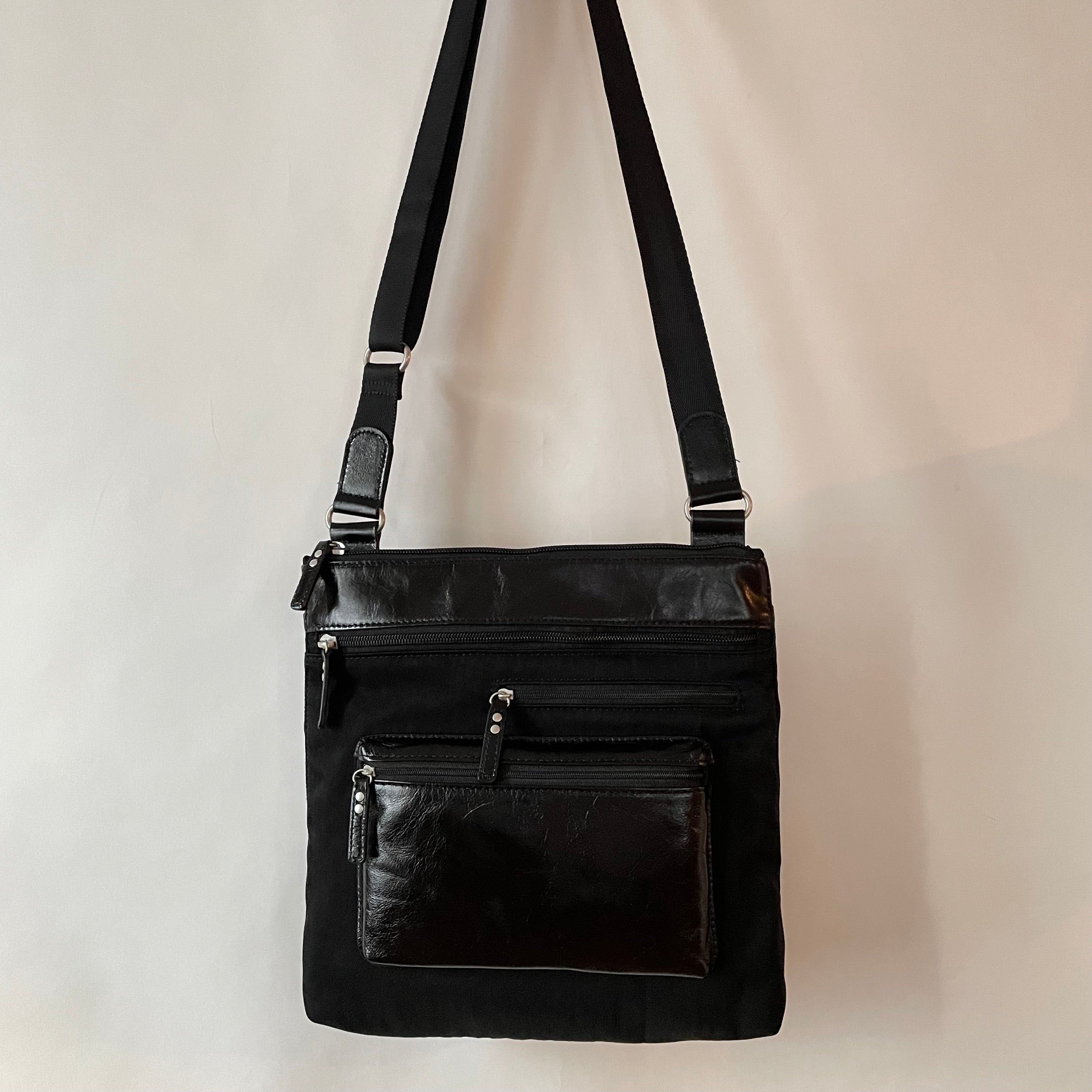 ALICE - Medium Nylon x Leather Shoulder with Front Pocket | Cross-Body Adjustable Shoulder Straps | Black