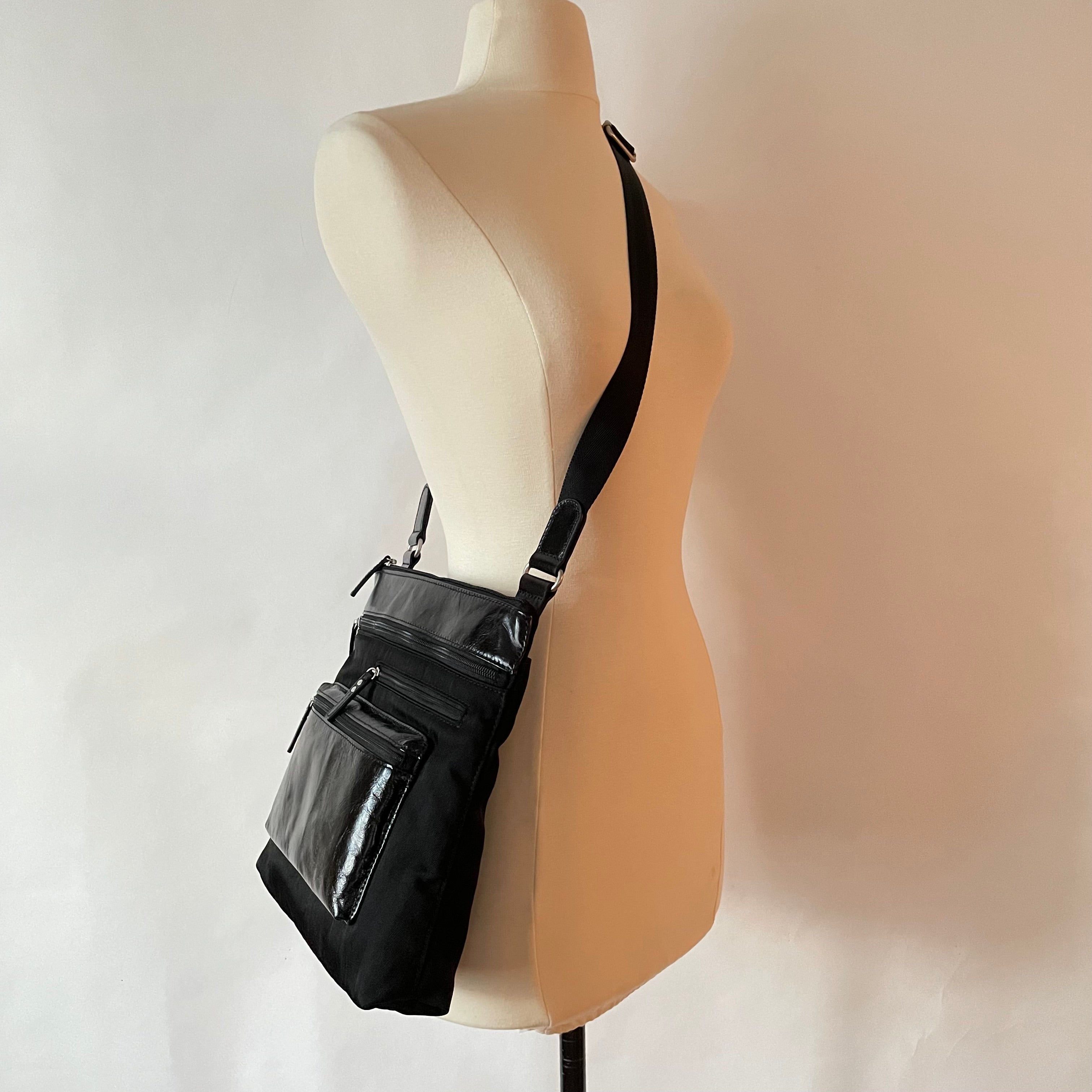ALICE - Medium Nylon x Leather Shoulder with Front Pocket | Cross-Body Adjustable Shoulder Straps | Black