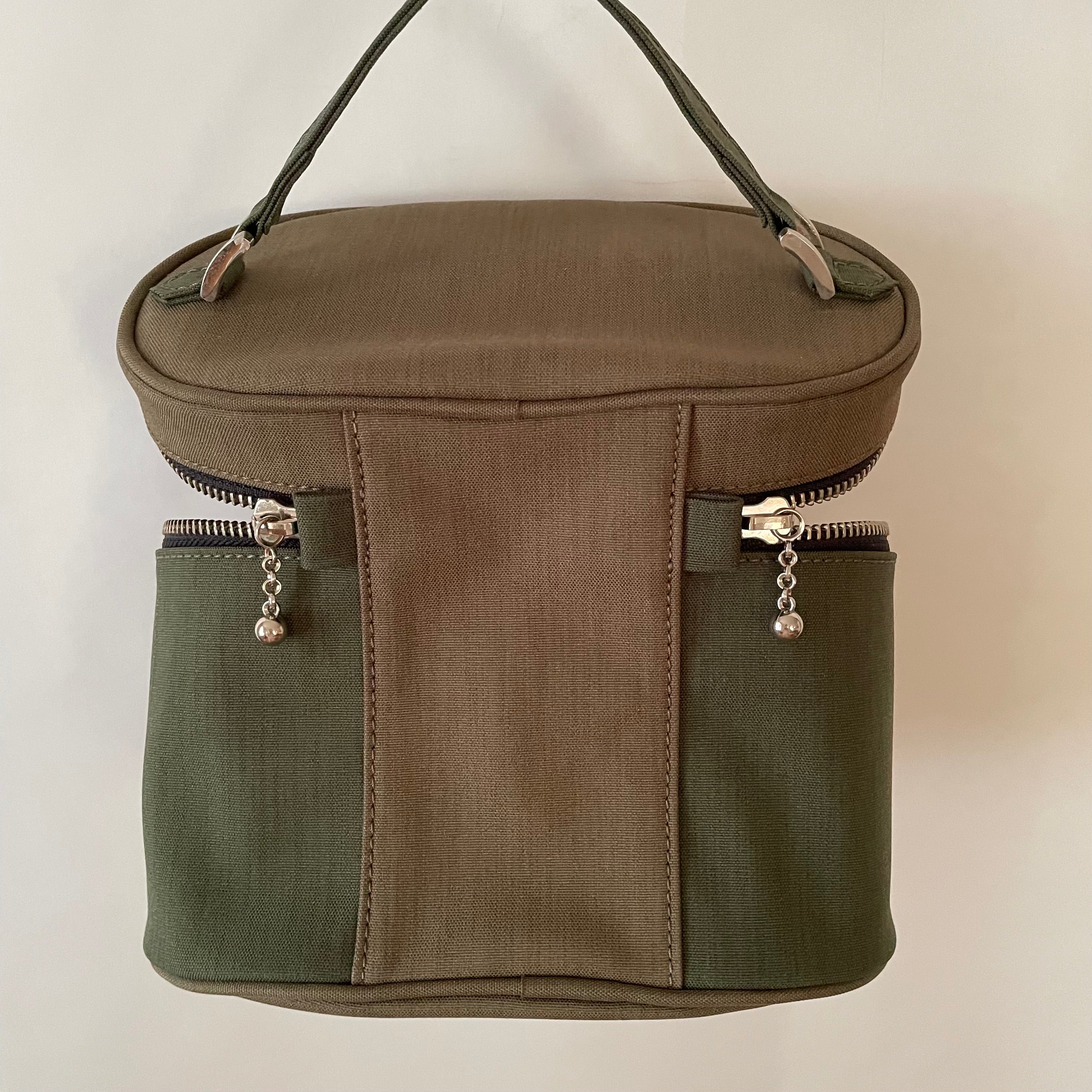 Premium Collection | Khaki x Forest Nylon Classic Vanity Case in Elliptical Form