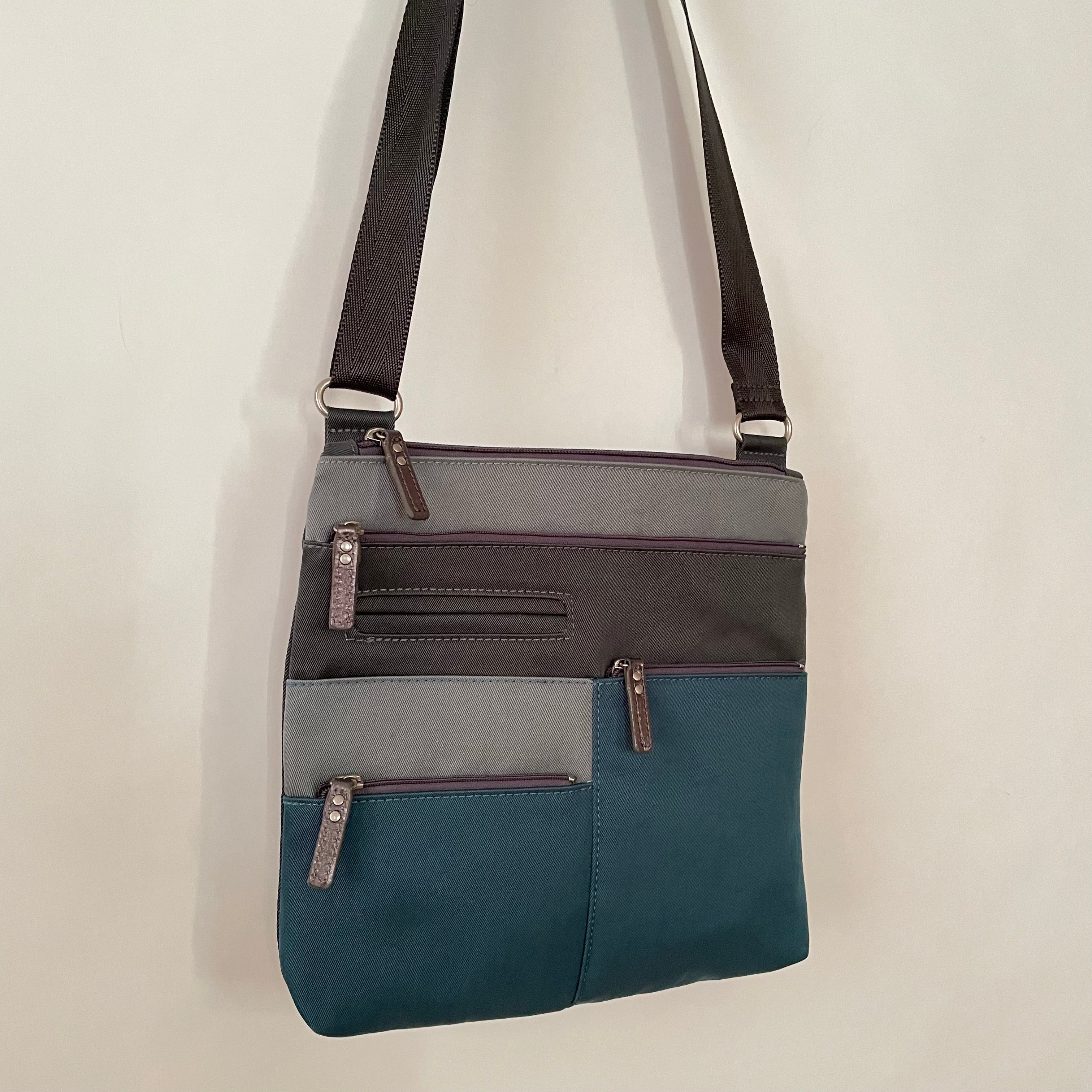 Premium Collection | Tricolor NICO Multi-Pocket Shoulder Bag | Small | Azure x Grey x Mist