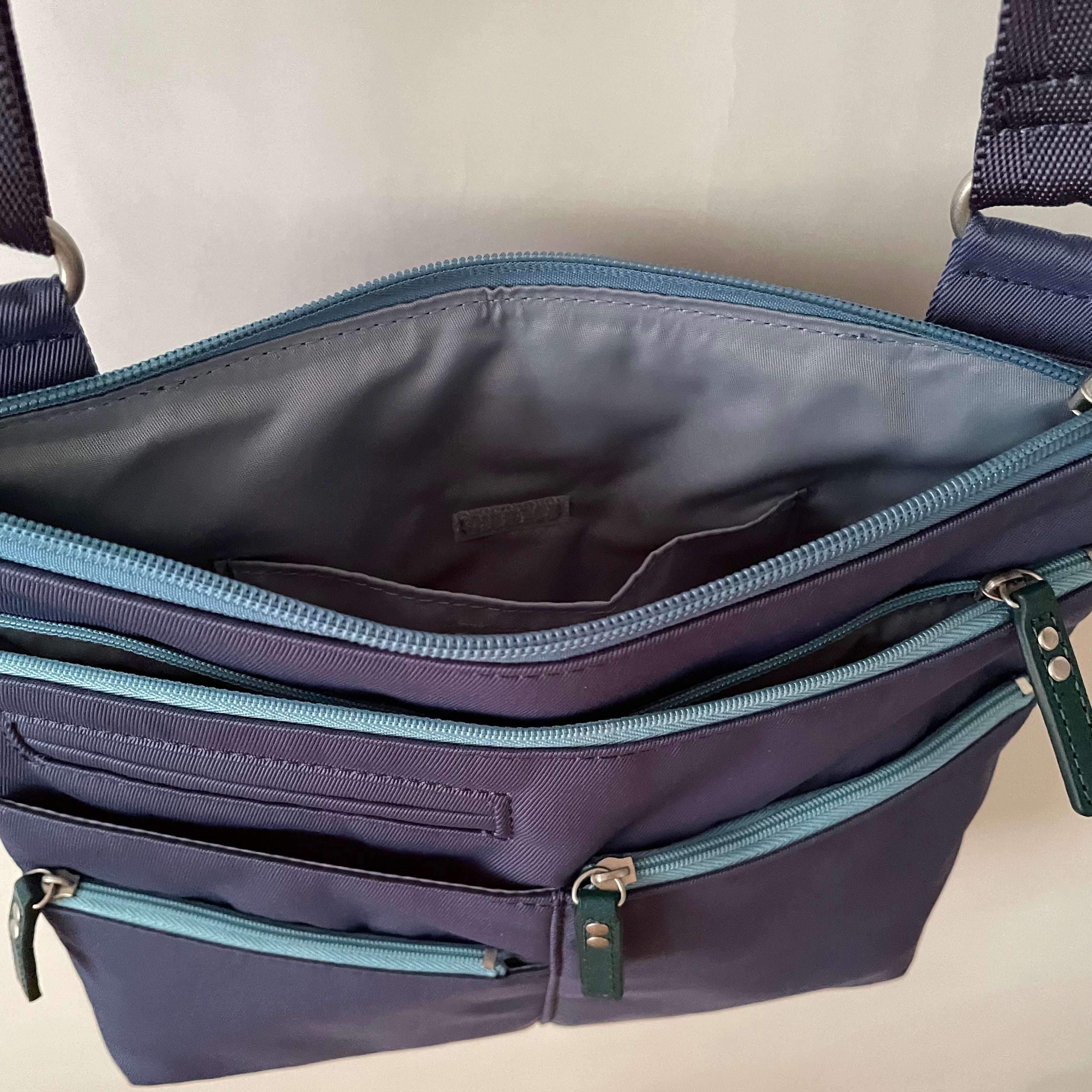 NICO - Marina x Blue | Multi-Pocket Shoulder Bag | Small