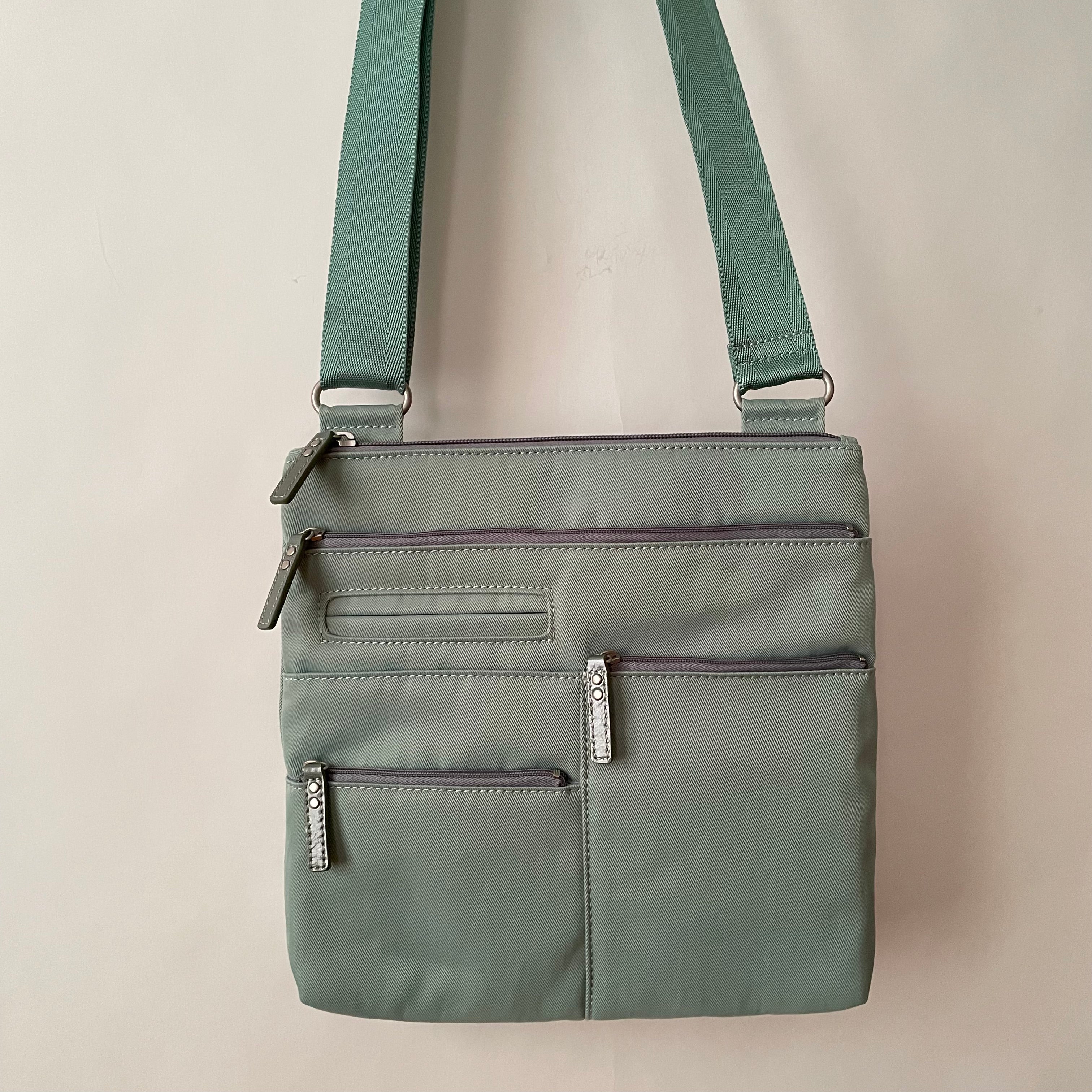 NICO - Light Seafoam x Grey | Multi-Pocket Shoulder Bag | Small
