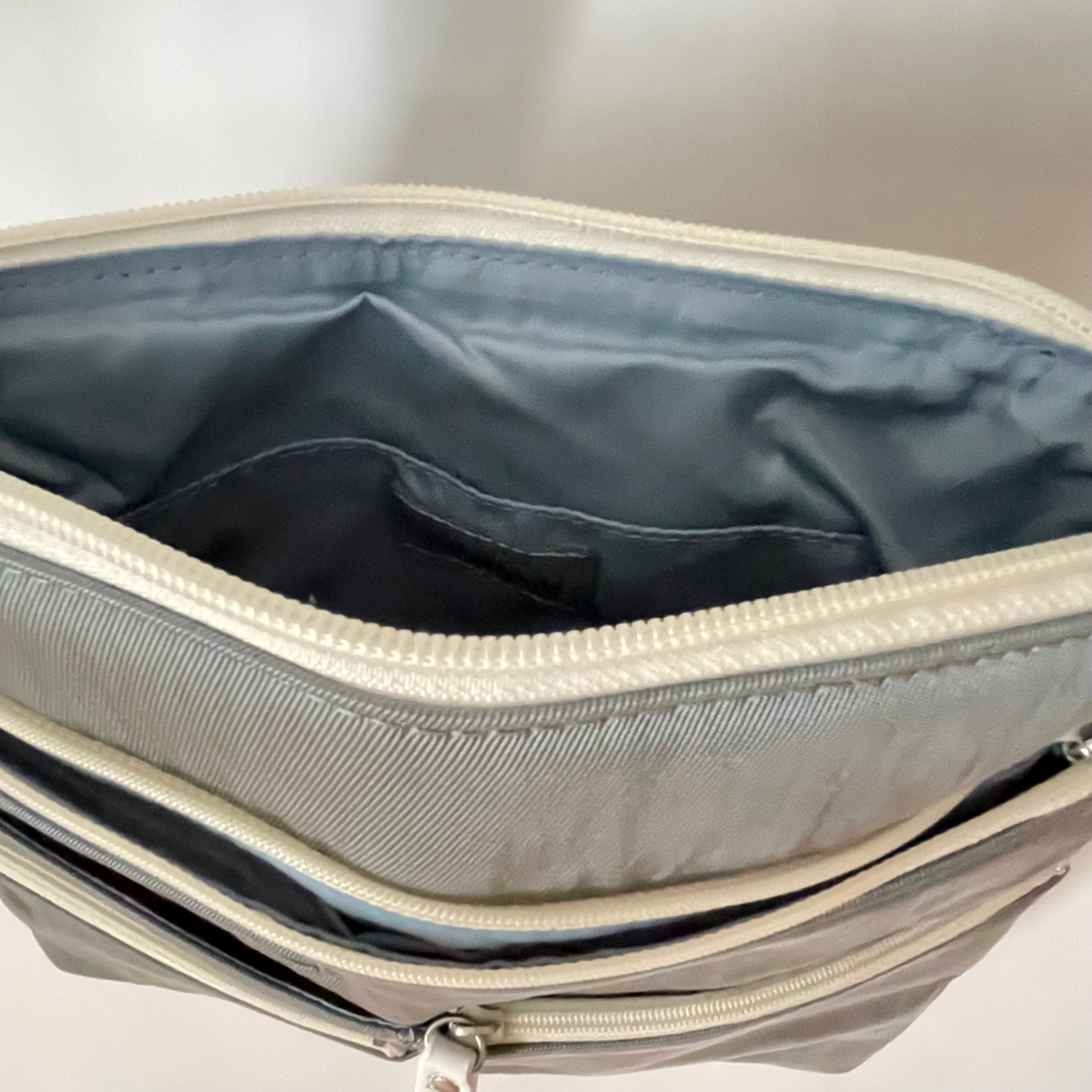 NICO - Mist x White | Multi-Pocket Shoulder Bag | Small