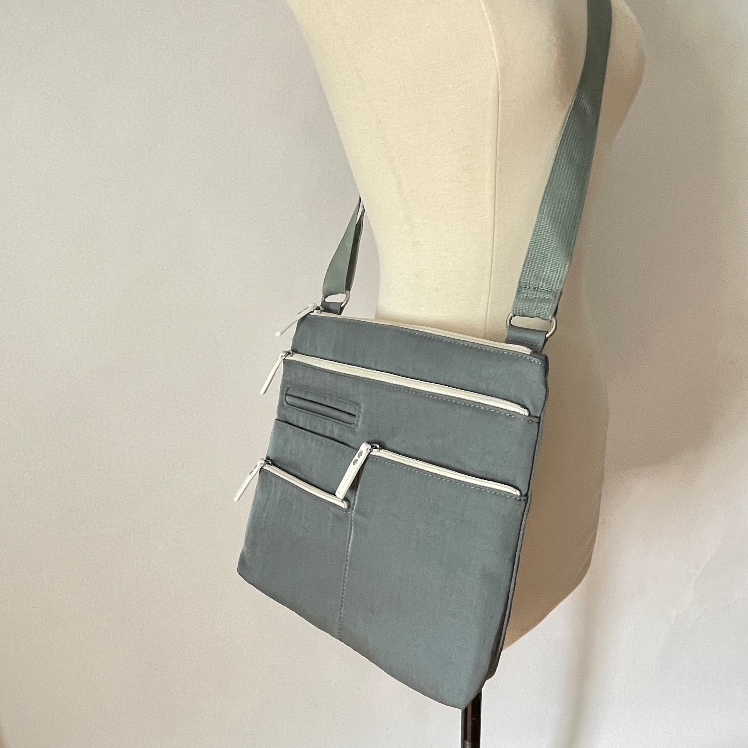 NICO - Mist x White | Multi-Pocket Shoulder Bag | Small