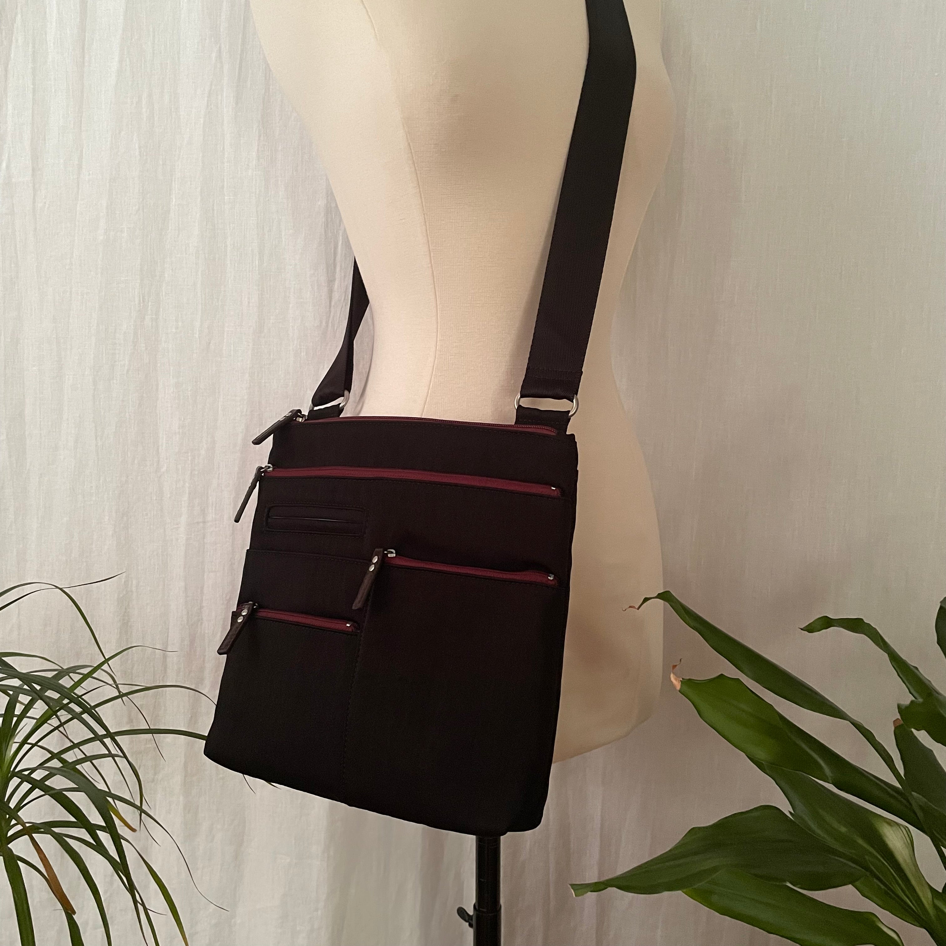 NICO - Black x Maroon | Multi-Pocket Shoulder Bag | Small