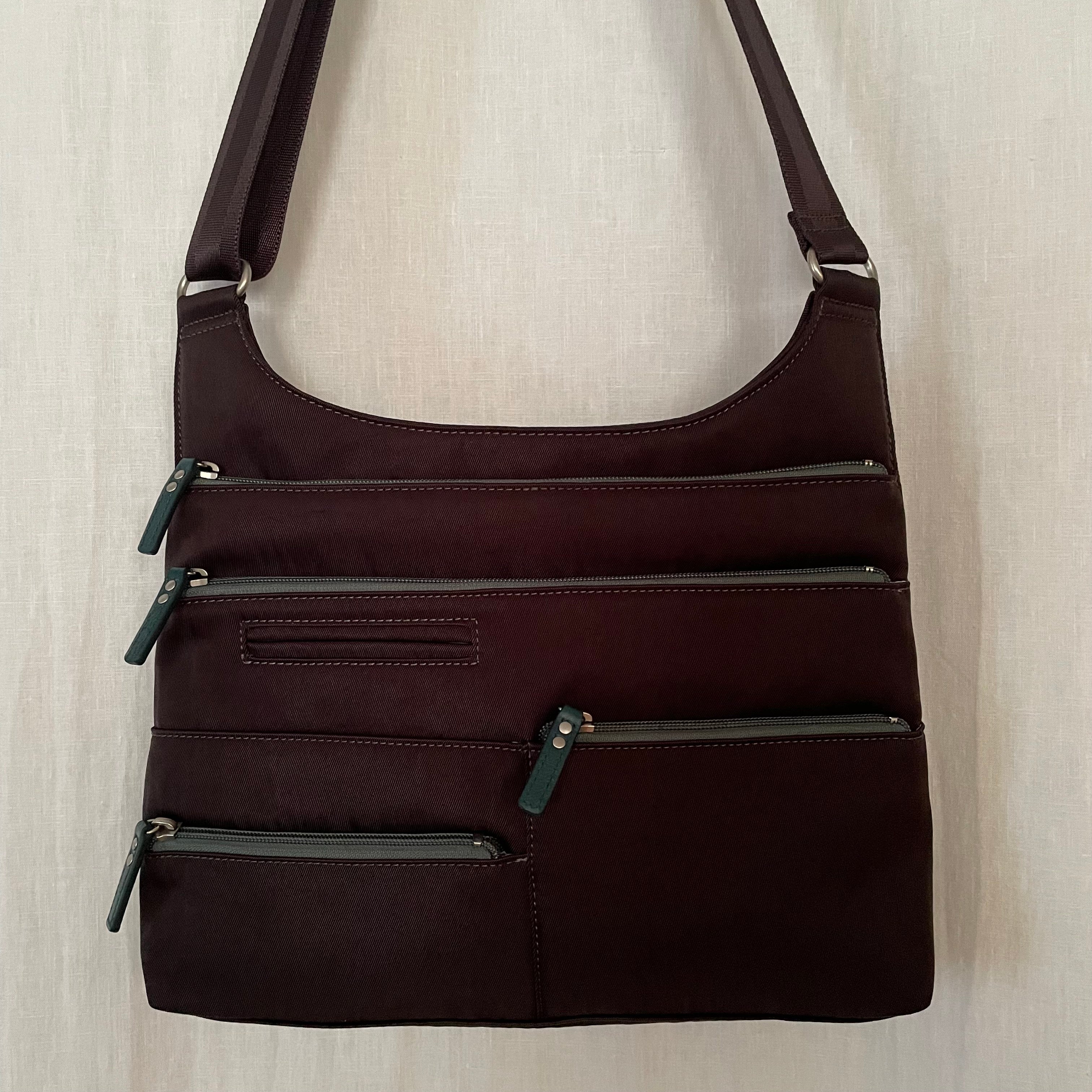 TEELA - Ink x Azure | Multi-Pocket Shoulder Bag | Medium